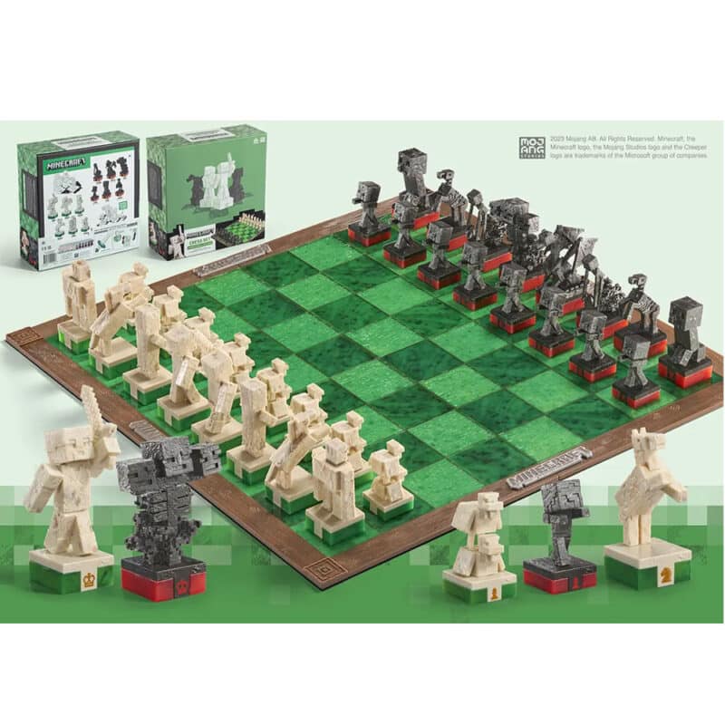 Minecraft Surface Hero VS Monsters Chess Game