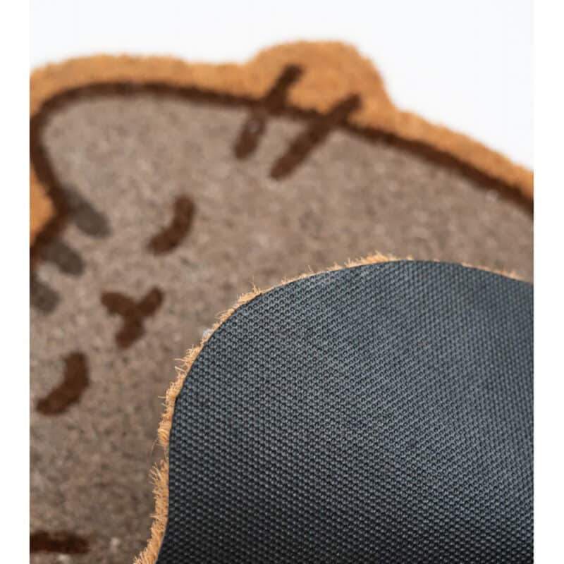 Pusheen - Cat-shaped doormat