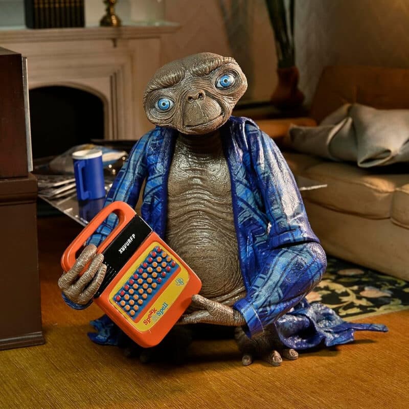E.T. - 40th Anniversary Telepathic E.T. Ultimate Action Figure