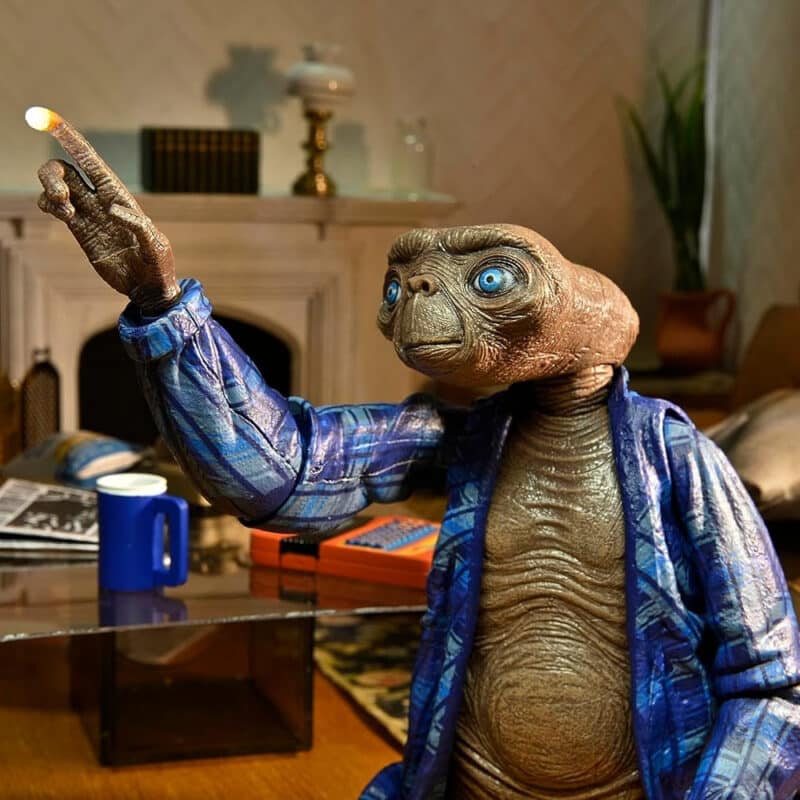 E.T. - 40th Anniversary Telepathic E.T. Ultimate Action Figure
