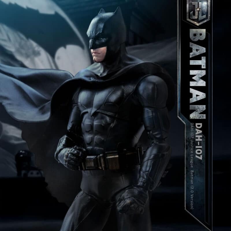 Justice League Batman 1:9 Scale Dynamic 8ction Heroes Action Figure