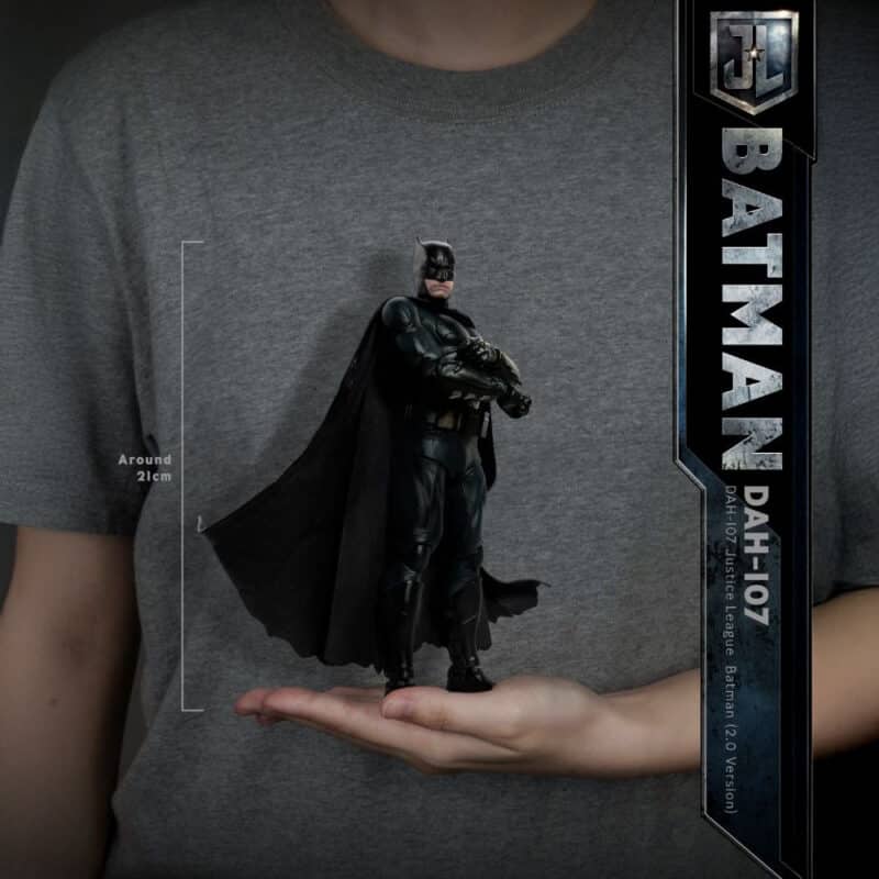 Justice League Batman 1:9 Scale Dynamic 8ction Heroes Action Figure