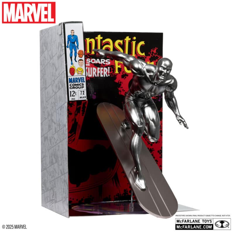 Marvel Silver Surfer 1:6th Scale Collectible with Scene